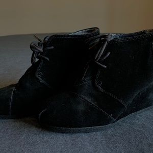 Toms wedge Booties Size 8.5